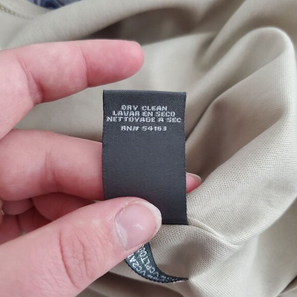 Vince Camuto Halter Neck Chevron Multicolor Print Dress Size 6 - Picture 5 of 8